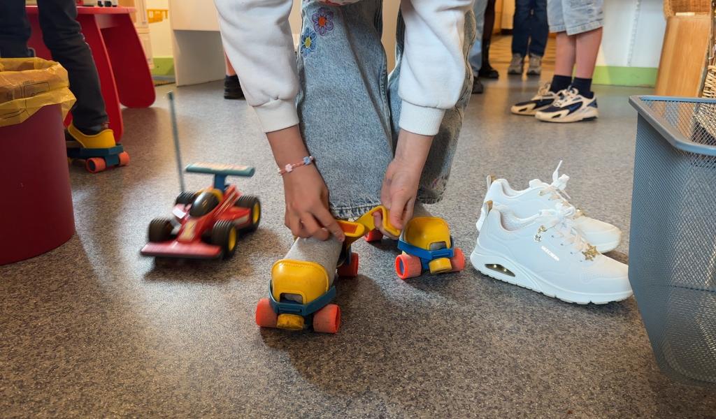 Une exposition de jouets Fisher Price au Musée du jouet et de l'enfant à Ferrières