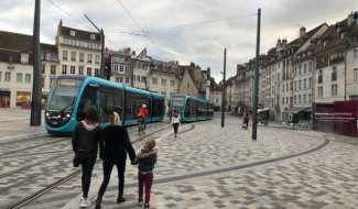 Tram En Commun S2#7 : la vie avec le tram, à Besançon 