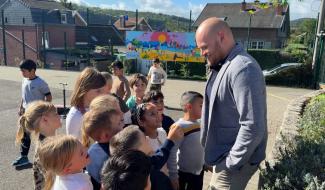 Une rencontre avec le scientifique Arnaud Stiepen pour les élèves de l'école de Hamoir