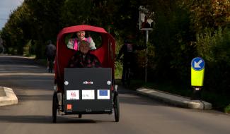 Un triporteur pour redonner de l’air aux aînés