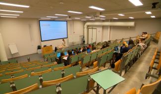 Du couvent au campus : renouveau d'une école au cœur de Liège