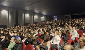 La guerre au Congo montrée aux étudiants