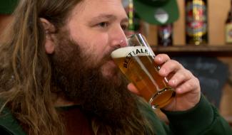 Tournée minérale : le boom des bières sans alcool !