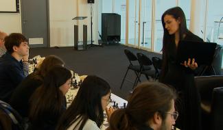 Mitra Hejazipour, échecs et résistance