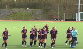 Hockey sur gazon: les dames de l'Old Club assurent le minimum syndical pour espérer le maintien