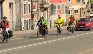 À vélo dans le trafic : une formation pour gagner en confiance