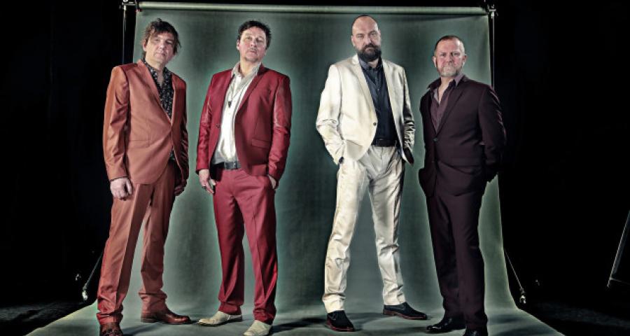 Culture L: Les Chilly Pom Pom Pee