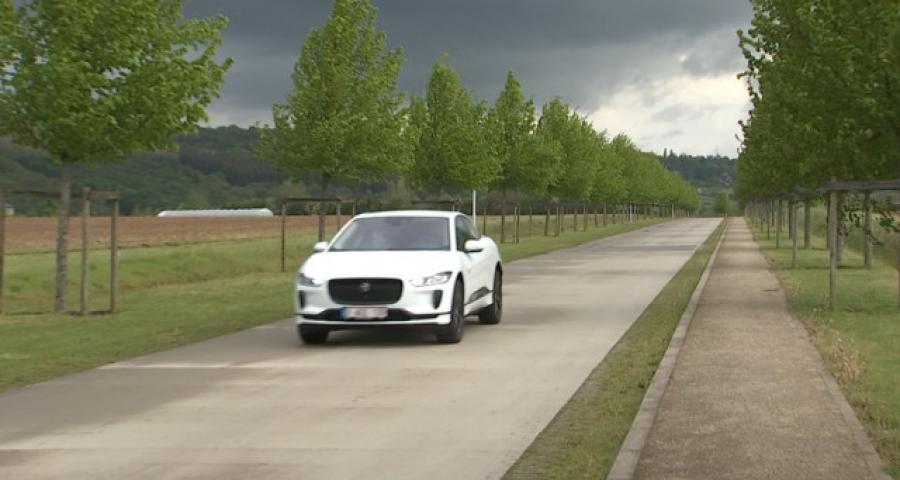 Premier rallye touristique premium 100% électrique