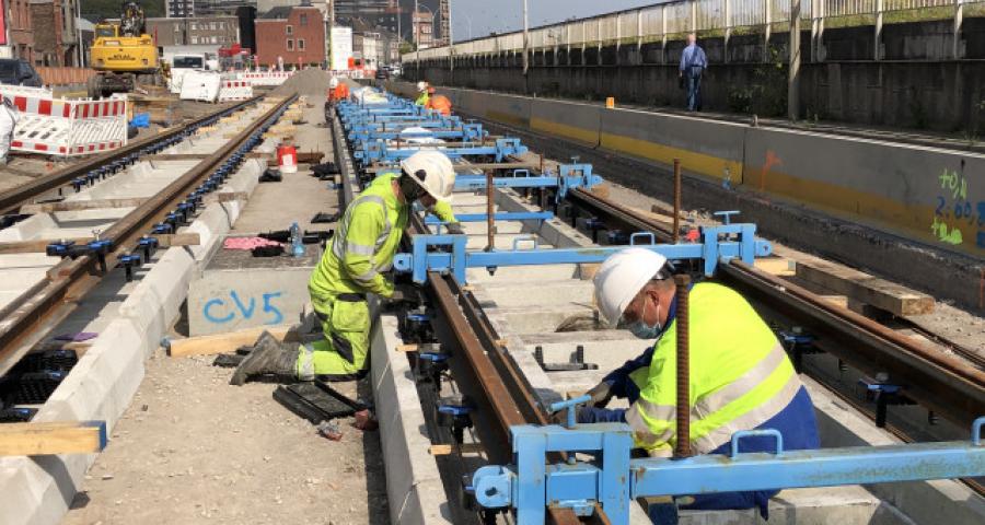 Tram En Commun S4#2 : augets pour partie enherbée et bassin d'orage en ligne 