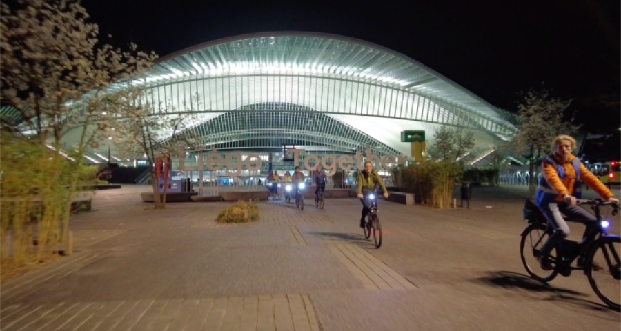 Une balade nocturne ProVelo pour découvrir les monuments illuminés de Liège