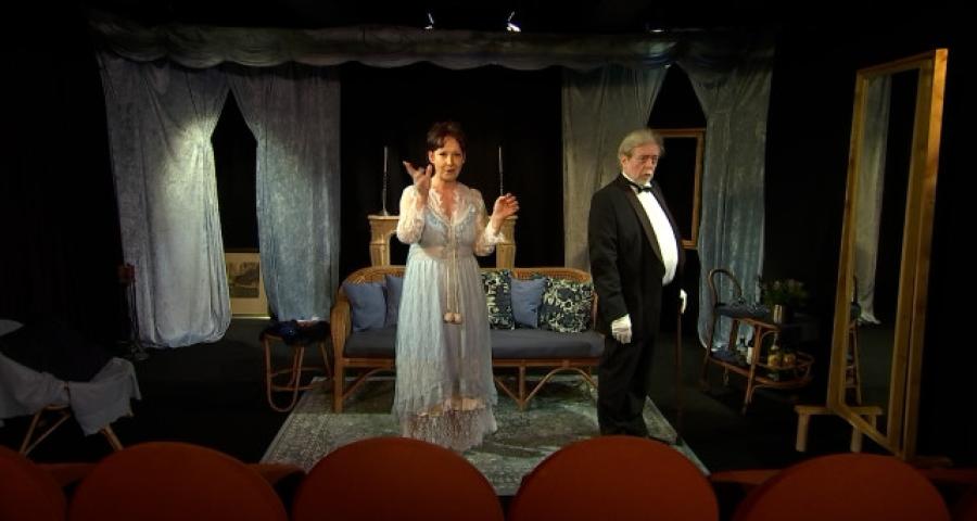 "Fin de service" un huis clos drôle et cruel au Théâtre de l'Etuve