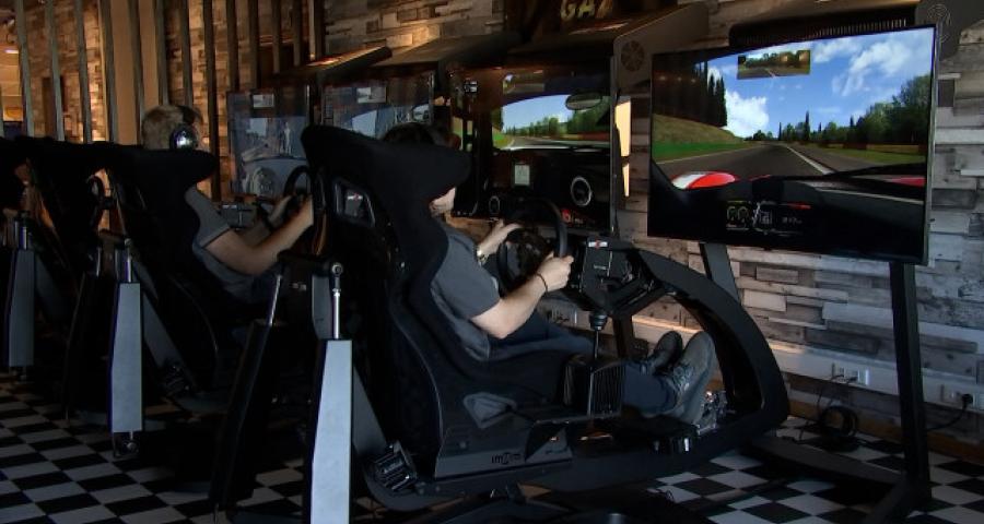 Bowling de Waremme : des simulateurs de courses uniques en Wallonie