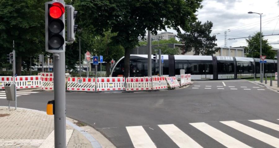 Tram En Commun S6#33 : le tram et les feux de signalisation