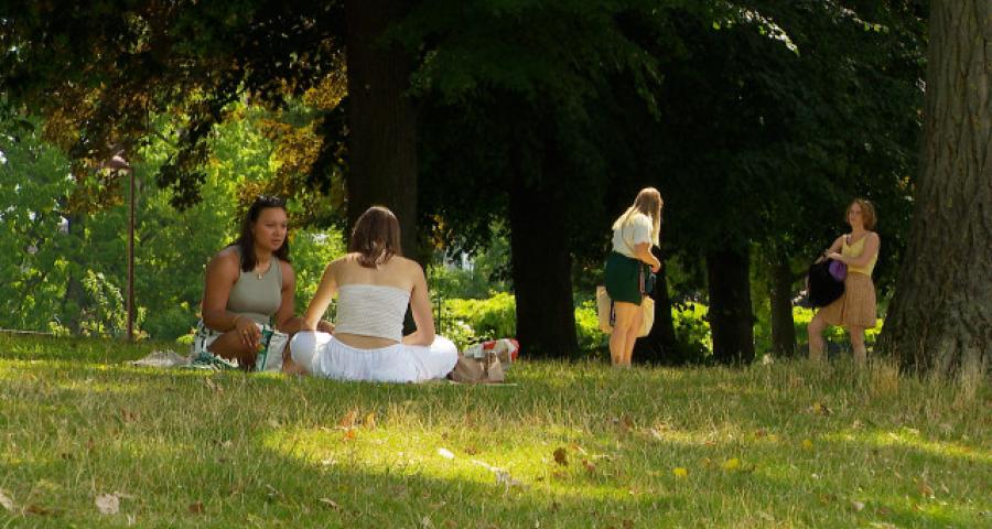 Chaud la journée et chaud la nuit prochaine ! 