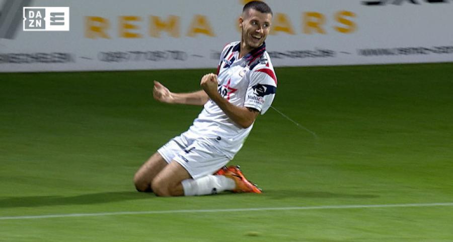 Bustin : "On connaît Deinze, il faudra être à 100%"