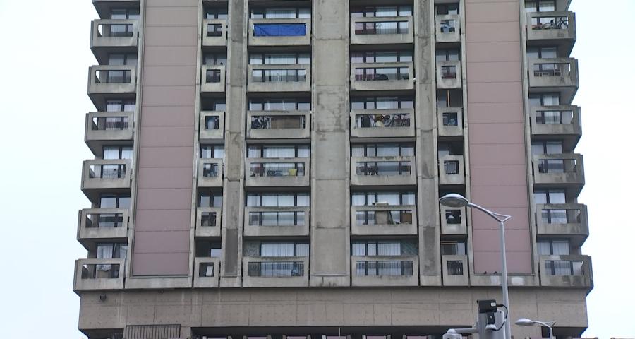 Tour de Droixhe : un immeuble totalement inaccessible via ses ascenseurs !