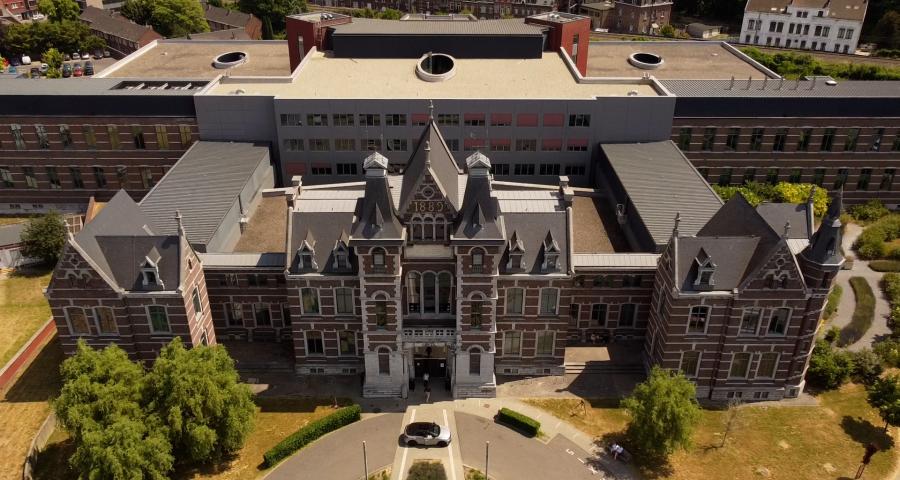 journées du patrimoine : une scie à amputation, un ciel étoilé...