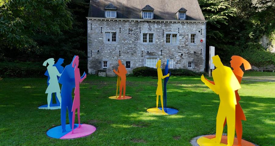 Les danseurs du parc SourceOrama