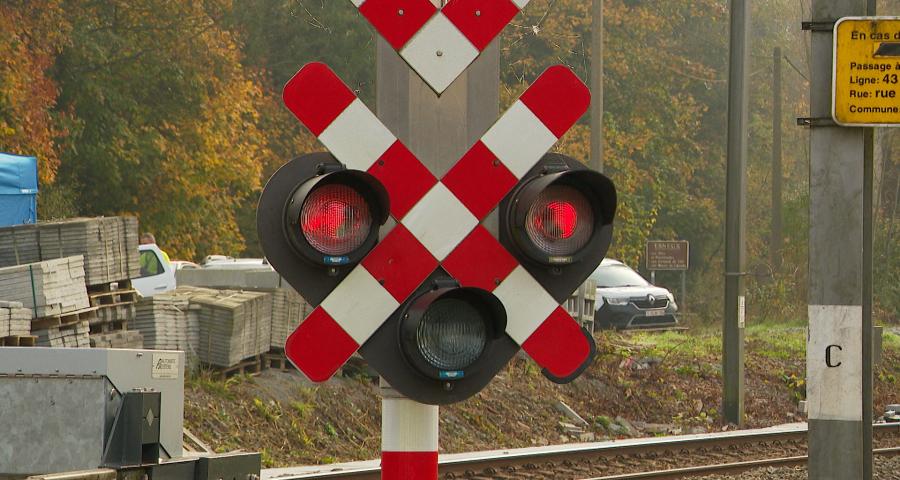 Passages à niveau supprimés à Esneux