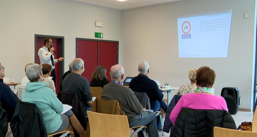 Remise à niveau du code de la route pour les aînés