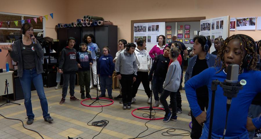 Une chanson pour célébrer les droits des enfants !