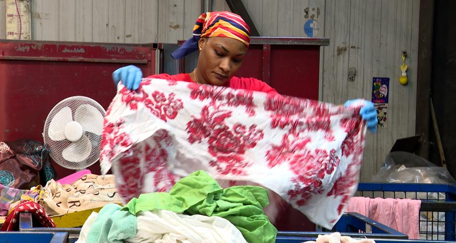 Collecte de textiles : inquiétude chez Terre