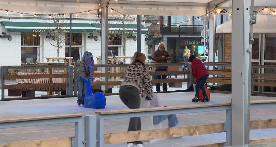 Retour de la patinoire sur la grand place de Visé