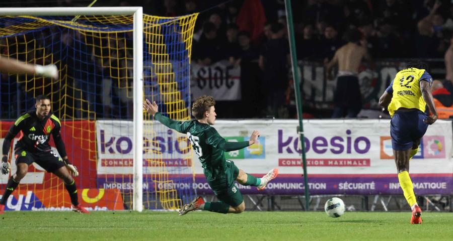 Le Standard s'incline 3-0 à l'Union et fait une croix sur les plays-offs 1