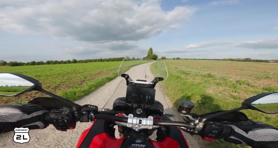 Highway 2L - Les dernières innovations en matière de motos de trail