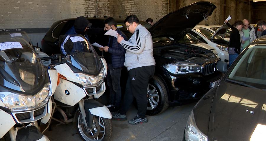 La police de Liège vend ses anciens véhicules aux enchères