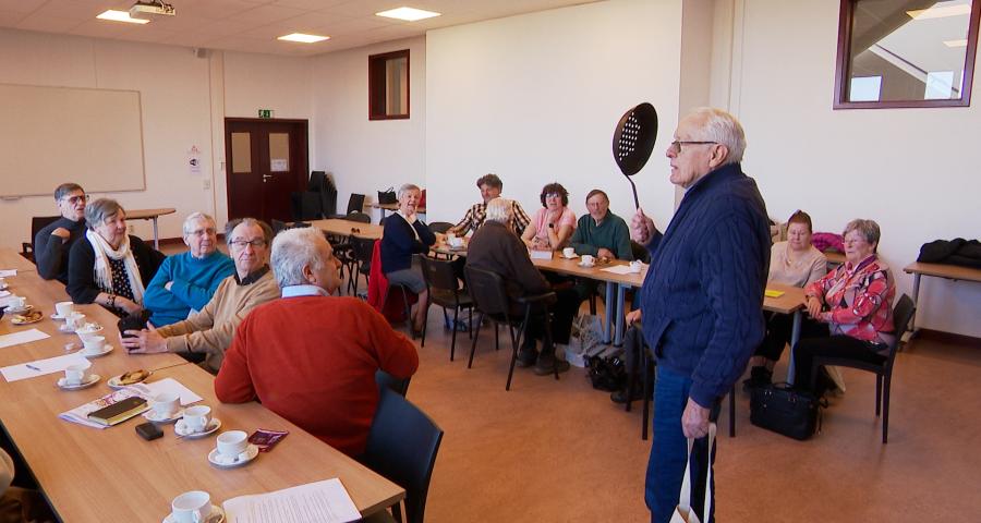 Table de conversation en wallon à Saive