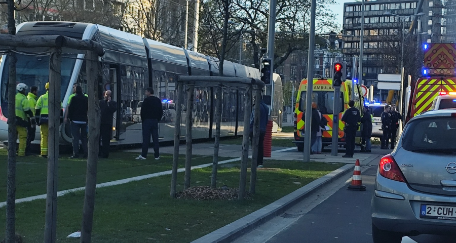 Une jeune fille percutée par un tram à Liège