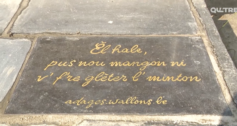 Le wallon inscrit en lettres d'or au coeur de Liège