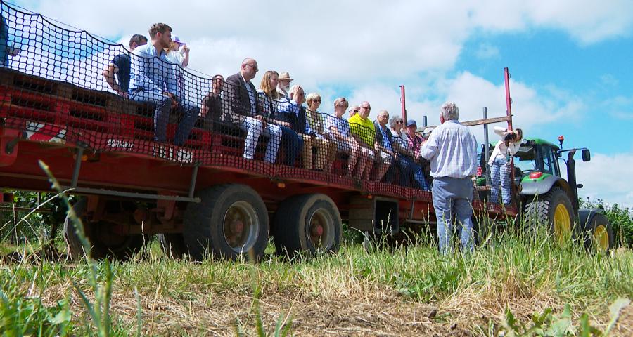 Journées Fermes Ouvertes : la ministre de l’Agriculture en visite à Rosoux