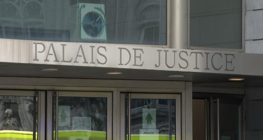 Une personne en fauteuil roulant agressée par trois individus alcoolisés à Liège