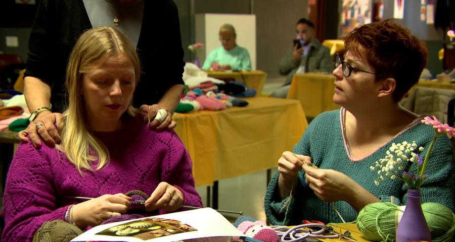 12h tricot challenge : quand la laine tisse du lien