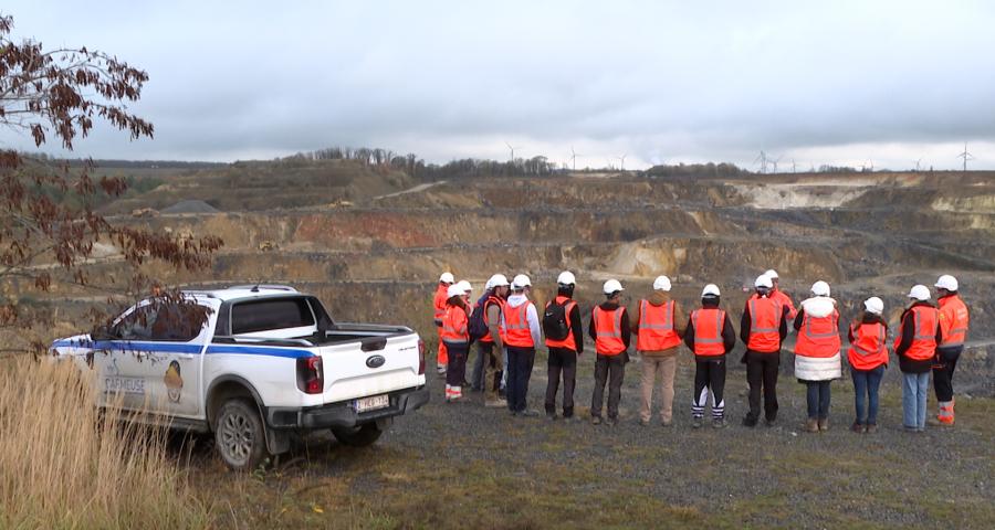 Des étudiants en immersion chez Carmeuse