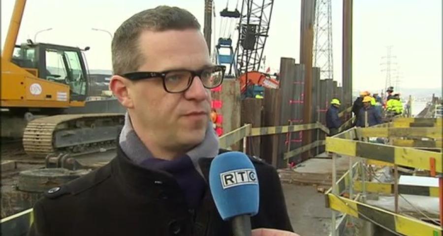 Ecluse d' Ivoz-Ramet : chantier inondé