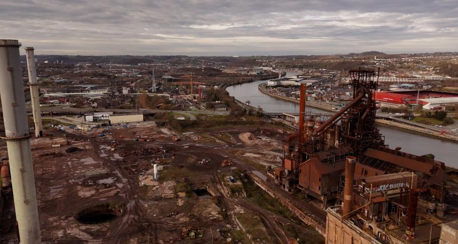 Seraing en mutation : regards sur l'architecture