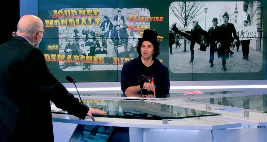 Invité : parcourir le centre de Liège en adoptant une démarche ridicule, pourquoi pas !