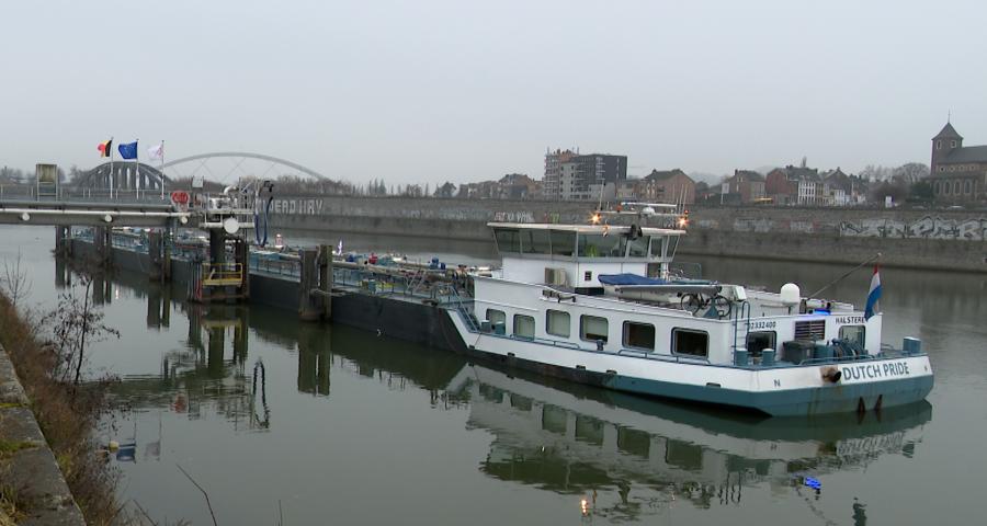 Liège Airport : le kérosène destiné aux avions sera amené par voie fluviale