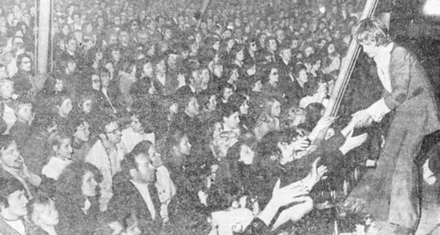 Claude François en concert sur un parking à Rocourt ?