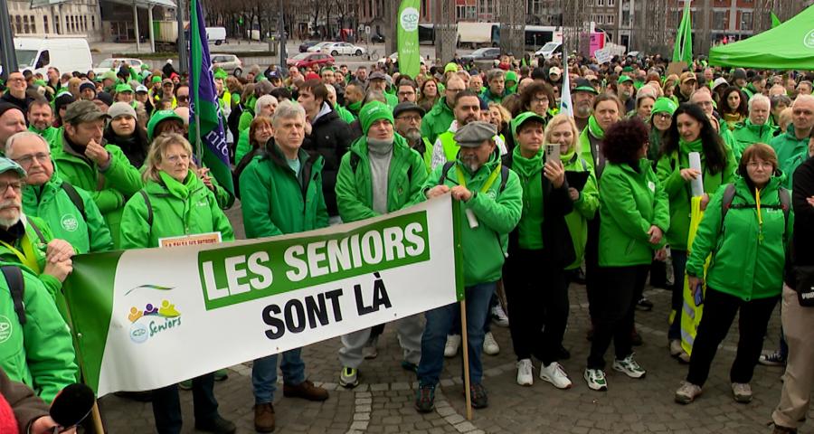 La CSC met la pression sur le gouvernement Arizona
