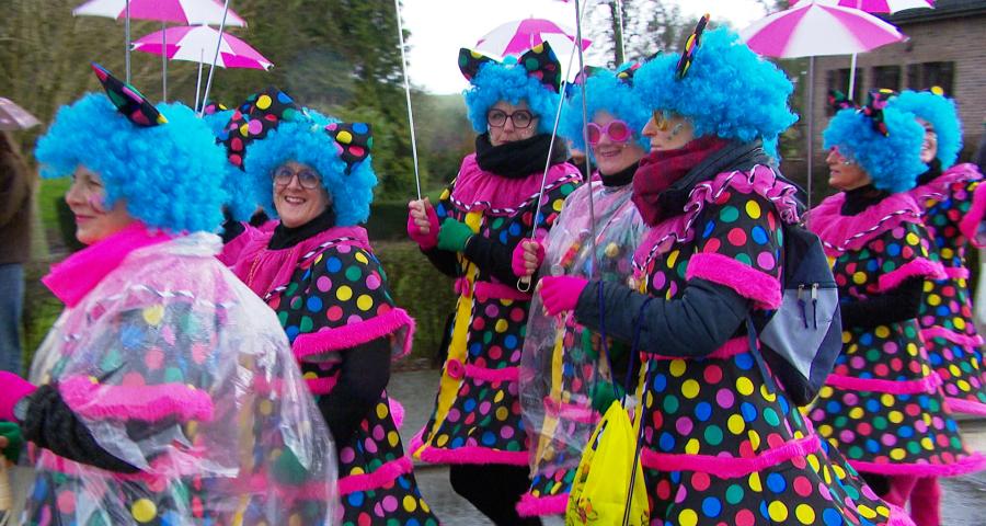 Malchance à Houtain: Un déluge de grêle s'abat sur le carnaval