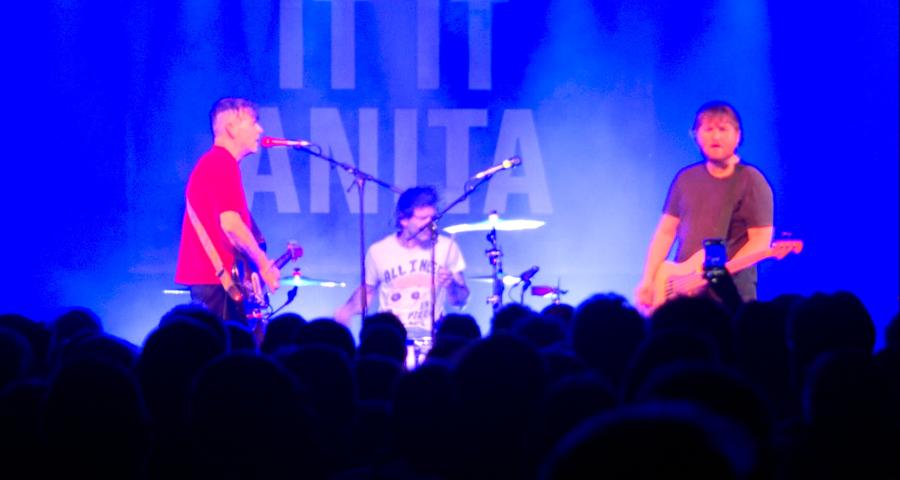 It It Anita fait grimper la température au Reflektor