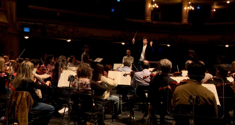 Des jeunes chefs d'orchestres en apprentissage à l'Opéra