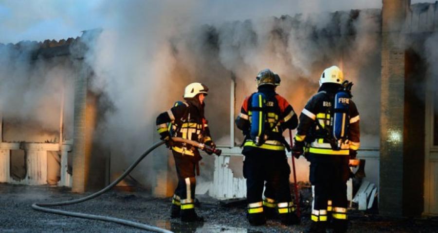 Incendie d'un hangar à Wanze : une personne légèrement brulée