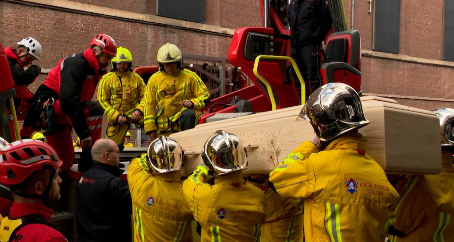 Vive émotion lors de l'hommage à Pol Muller, pompier décédé lors d'un exercice