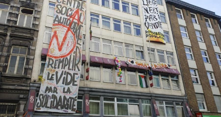 Un bâtiment inoccupé transformé en centre social autogéré à Liège