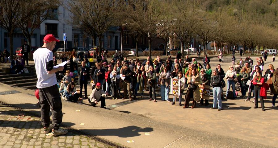 Le 1er avril des enseignants à Liège